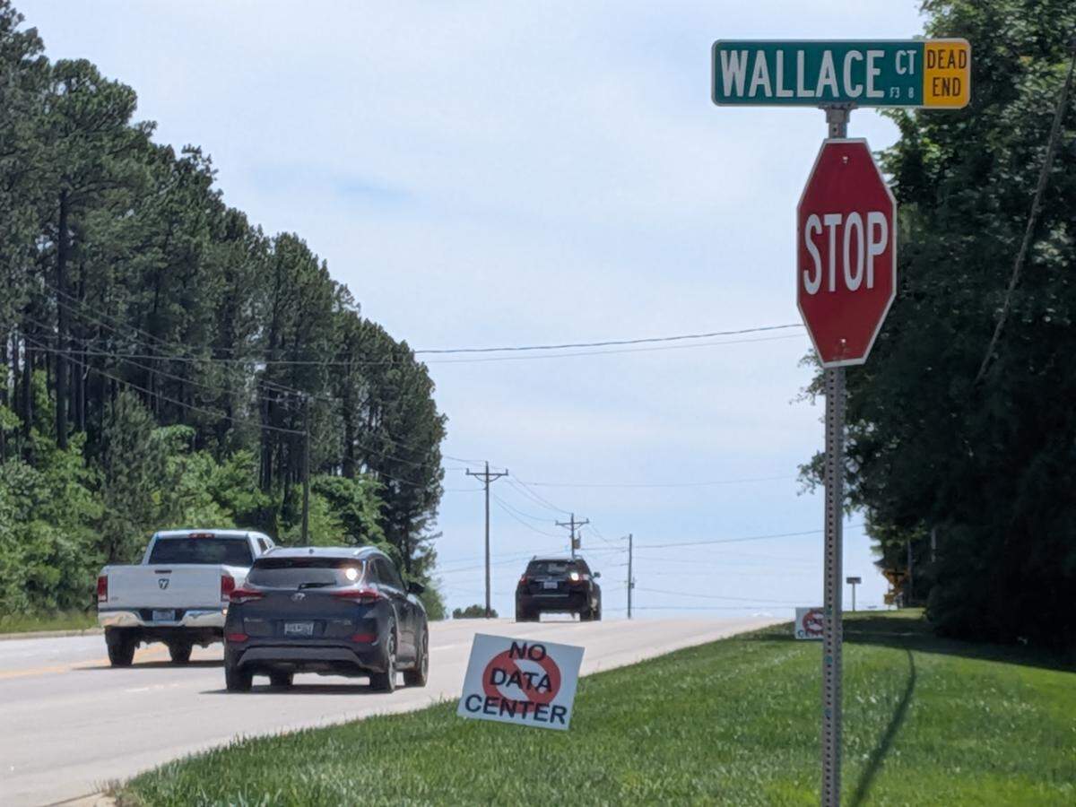 QTS officials held a third public meeting Tuesday in Lake Wylie answering questions submitted by York County residents about the massive data center campus under construction off Hands Mill Highway. Signs in neighbors’ lawns along the highway oppose the project.