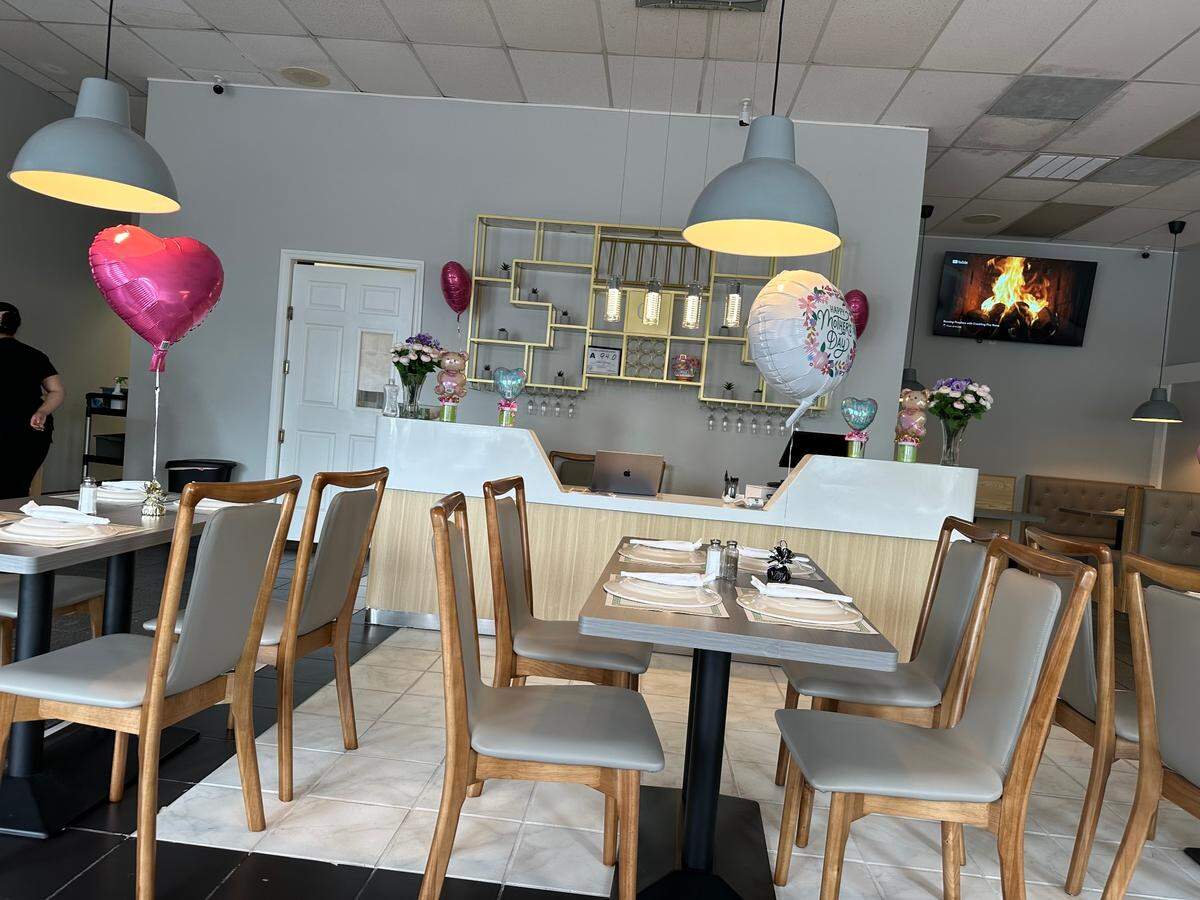 Curry Junction’s dining room.