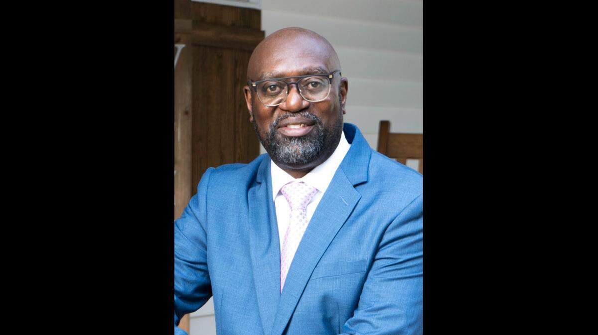 Edwin Quarles is a candidate for the Huntersville Board of Commissioners.