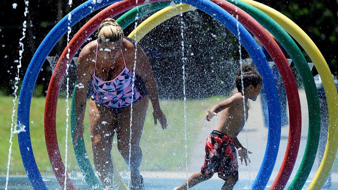 Mecklenburg County opens cooling center during heat wave | Charlotte ...