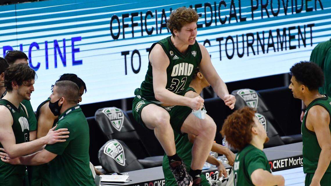 Mar 13, 2021; Cleveland, Ohio, USA; Ohio Bobcats forward Colin Granger (32) celebrates after the Bobcats beat the Buffalo Bulls to win the MAC championship at Rocket Mortgage FieldHouse. Mandatory Credit: Ken Blaze-USA TODAY Sports