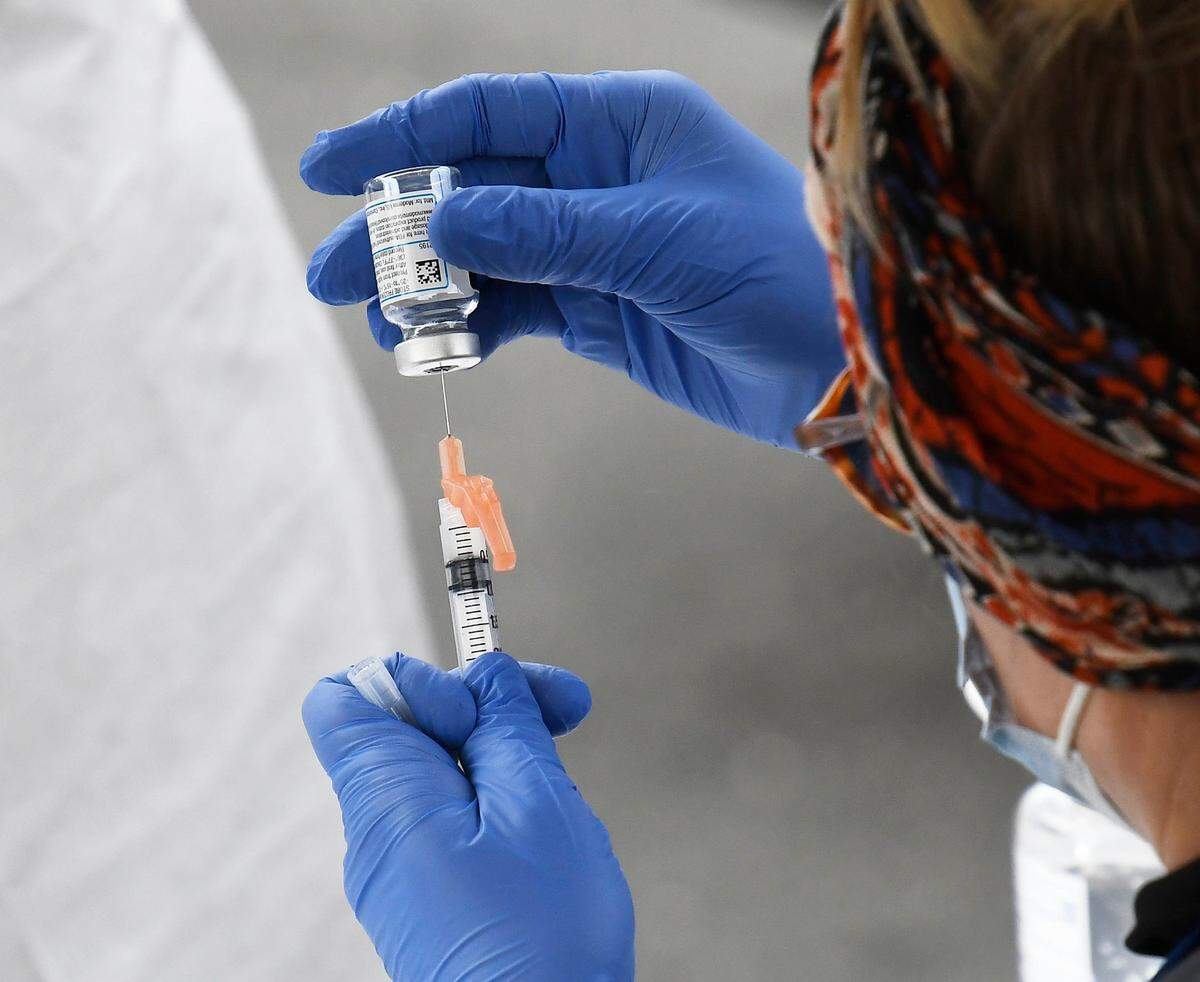Mecklenburg County Public Health is opening new COVID-19 vaccine appointments.