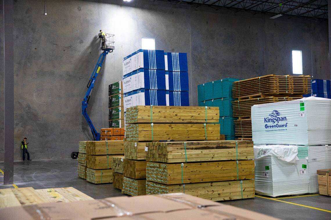 Lowe’s pilot program Pro Fulfillment Center in Charlotte has more than 1,000 products in stock including lumber, building materials, roofing, sheetrock, shingles, insulation, and windows and doors.