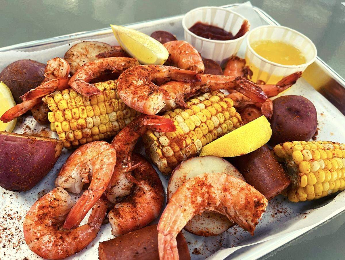 Barco’s Sports & Raw Bar is open at Gibson Mill Market in Concord.