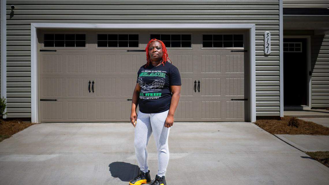 Wall Street landlords are finely tuned to make profits. That can squeeze tenants.