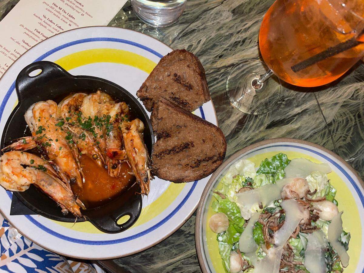 A New Orleans dinner spread.