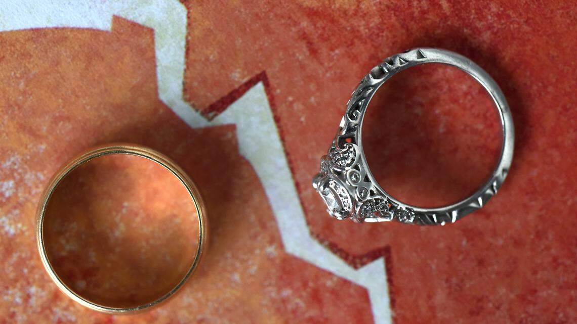 Divorce Photo Illustration