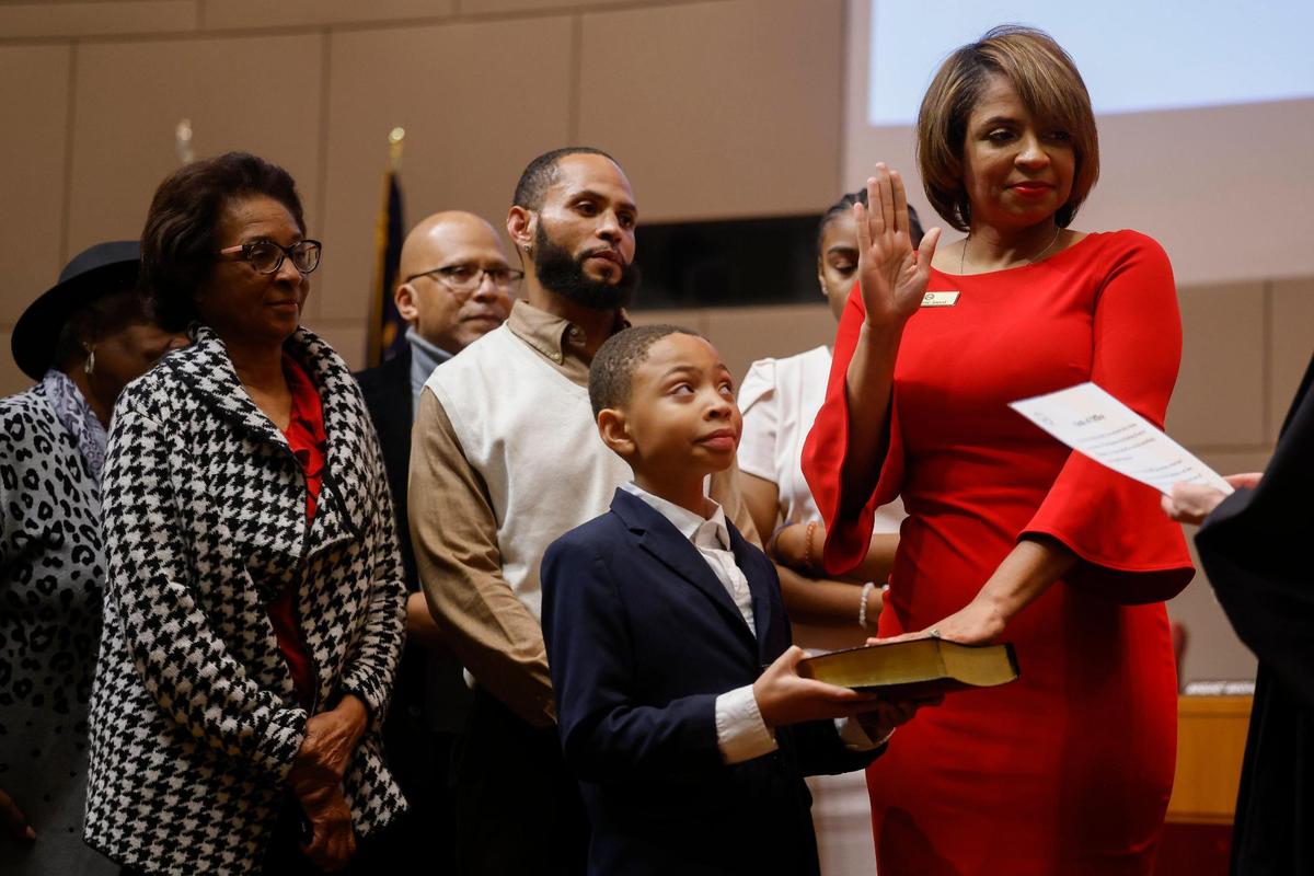 Stephanie Sneed takes the oath of office during a swearing in ceremony for new Charlotte Mecklenburg School Board members at the Charlotte-Mecklenburg Government Center in Charlotte, N.C., Tuesday, Dec. 13, 2022.