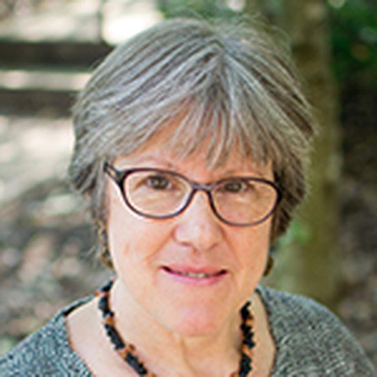 Libby Thomas