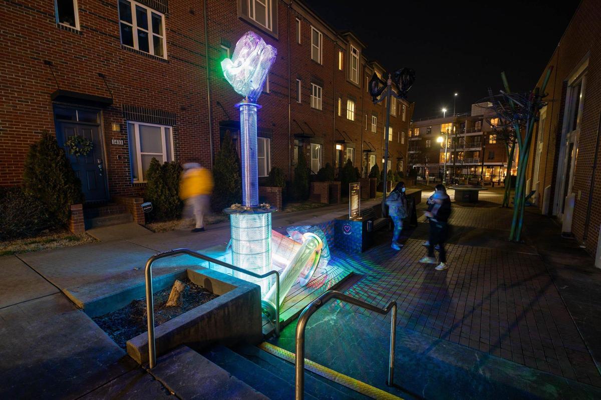 “Threads” is a piece by Kit Cube at the Charlotte Urban Design Center plaza.