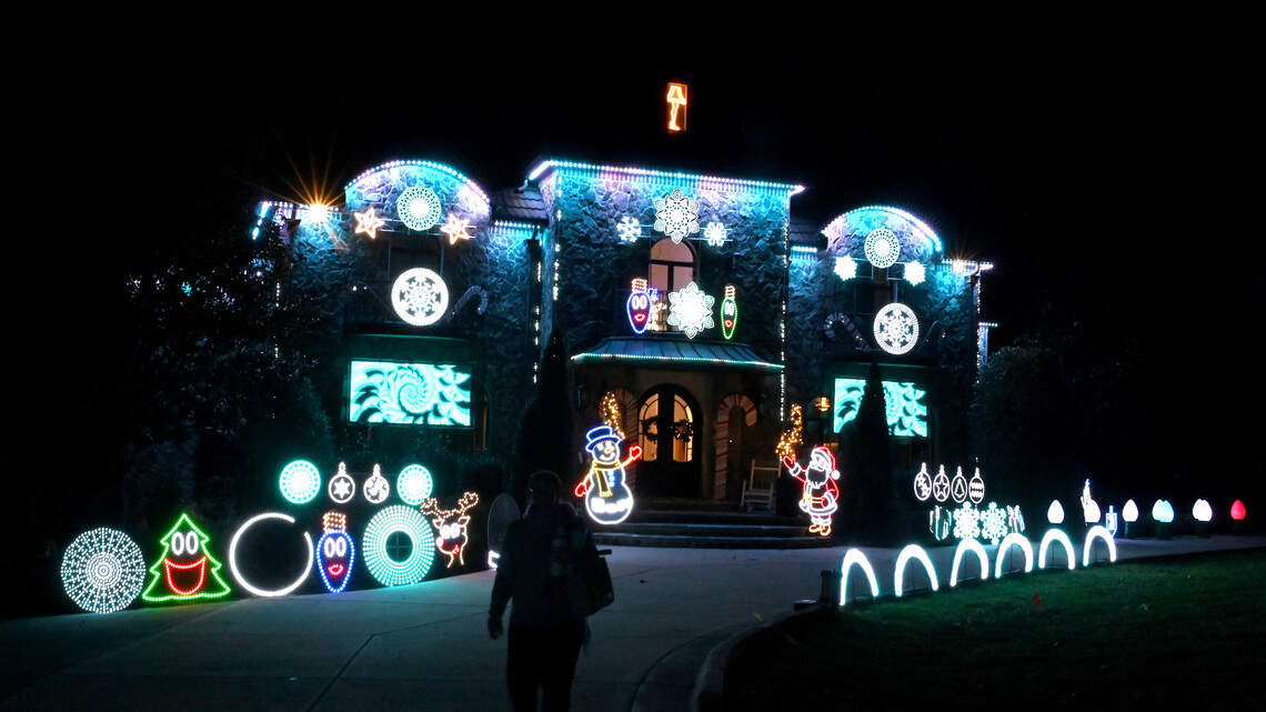 ‘Let the man have lights’? Family’s huge holiday light show could face HOA fines