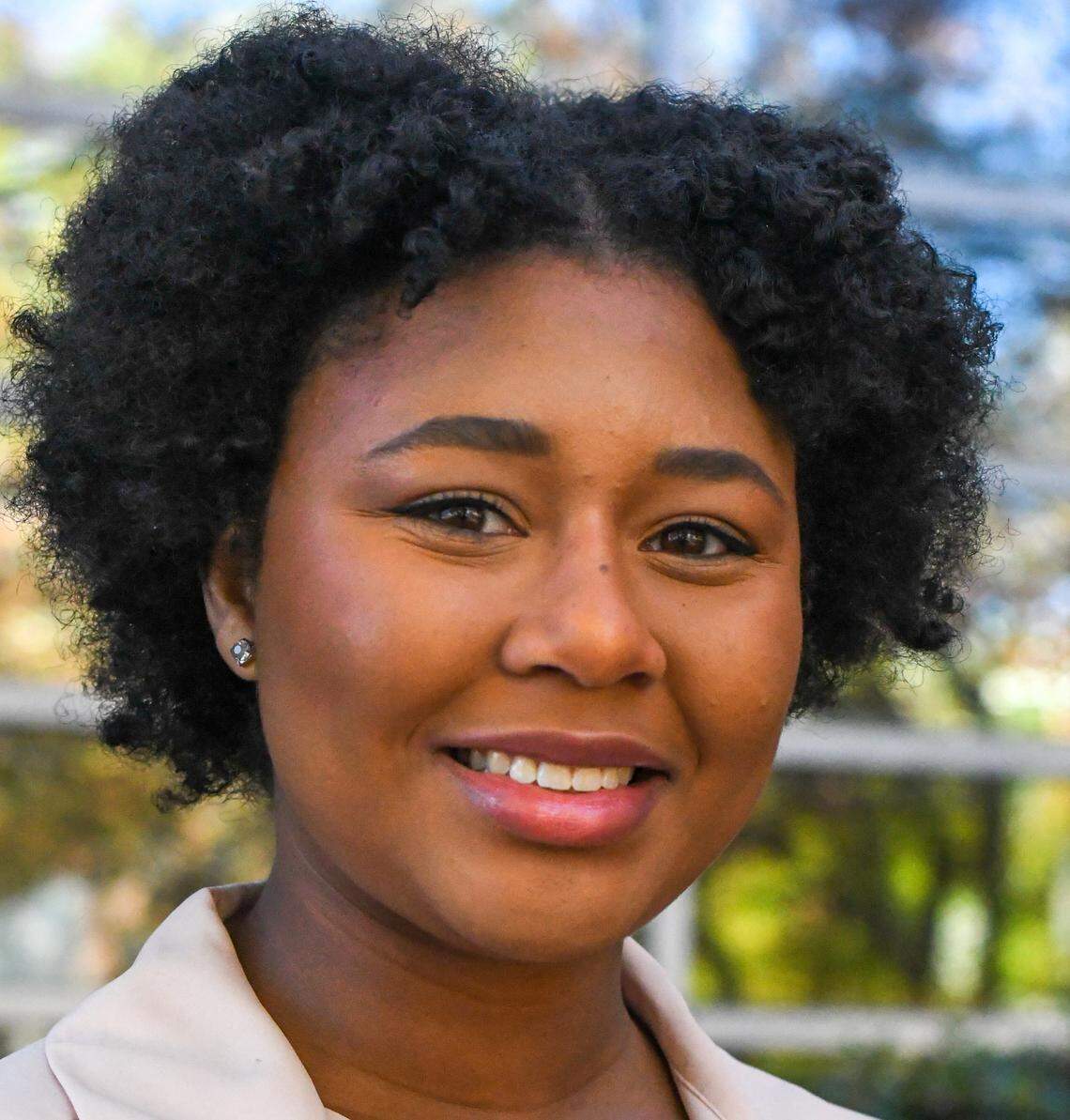 Profile Image of Lorenza Medley