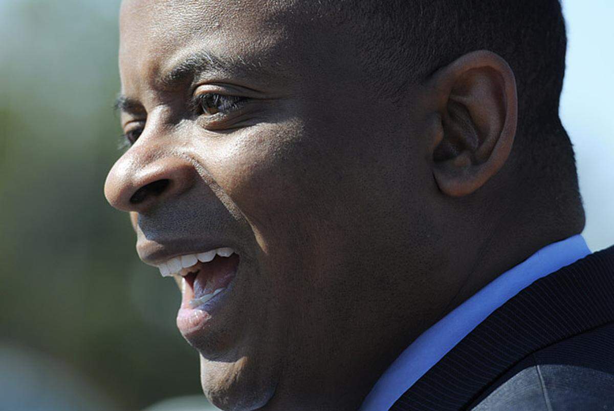 Anthony Foxx, then Charlotte's mayor, campaigned Thursday, Oct 27, 2011 at the 82nd annual Mallard Creek BBQ. 