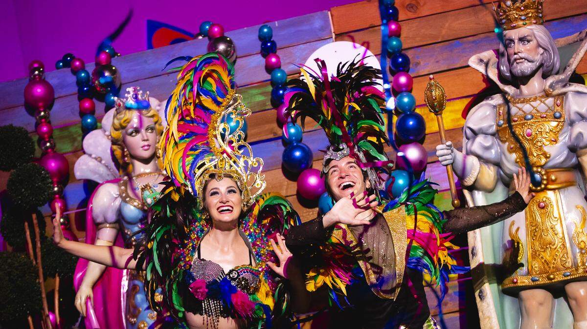 Experience a technicolor explosion of dancing, acrobatics, international cuisine and more at the final weekend of Grand Carnival Carowinds.