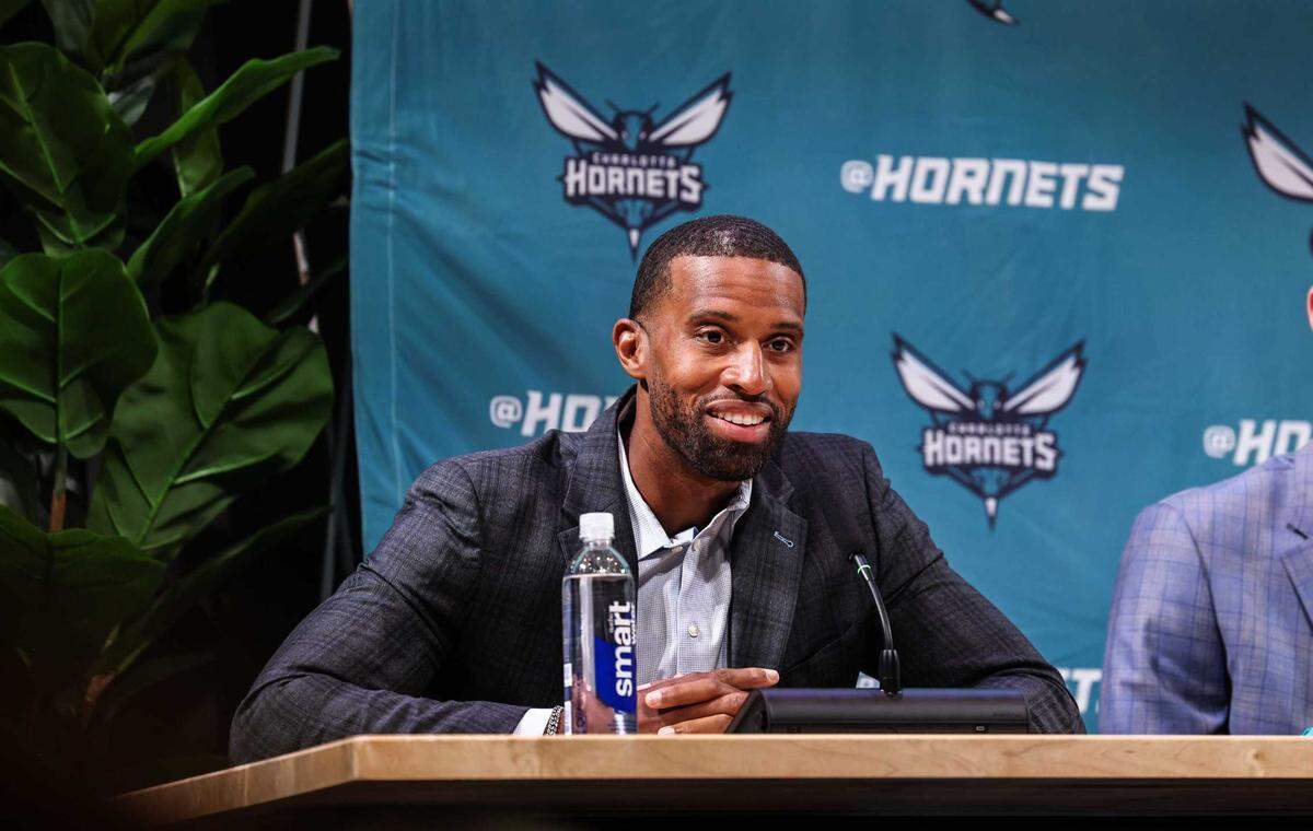 Charlotte Hornets coach Charles Lee speaks during the introduction of the Hornets newest players Friday, June 27, 2025.