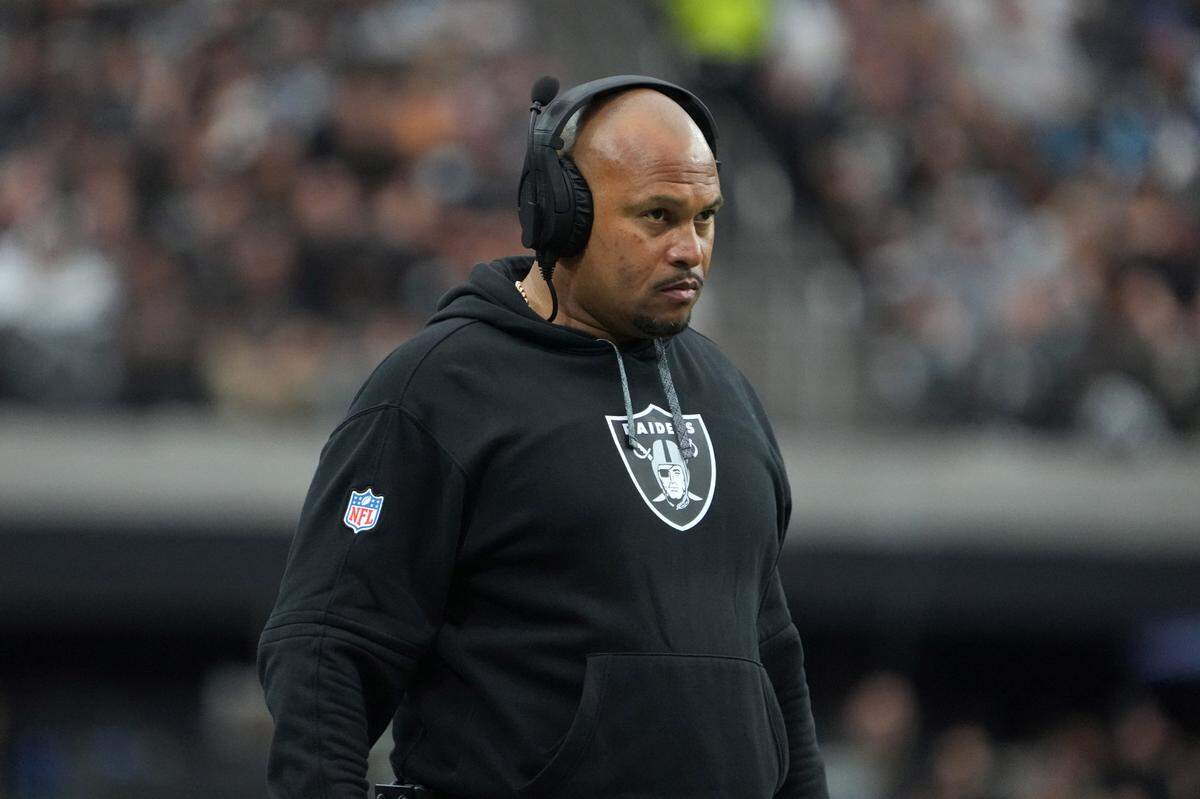 Las Vegas Raiders reacts against the Carolina Panthers in Sunday’s first half at Allegiant Stadium. Kirby Lee-Imagn Images