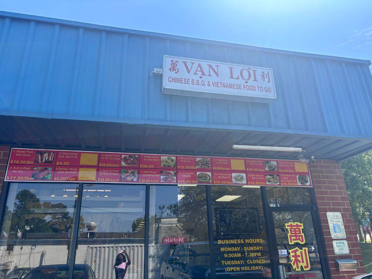 Van Loi Chinese Barbecue, an Asian restaurant with traditional Chinese and Vietnamese foods such as whole roasted ducks, has reopened after closing for renovations.