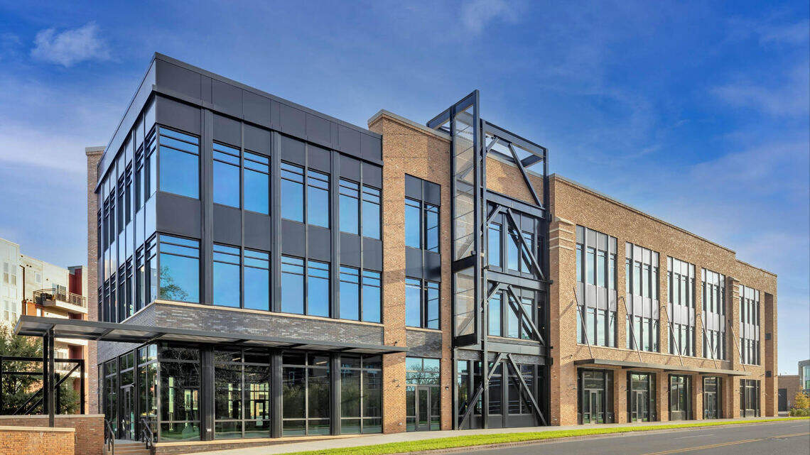 British electric vehicle maker to open HQ in Charlotte, bringing 150 jobs