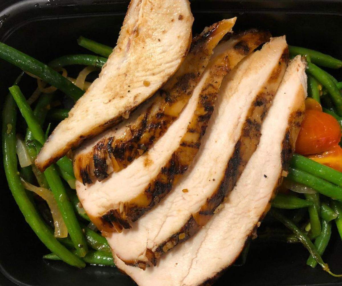 A La Minute’s turkey and vegetables.