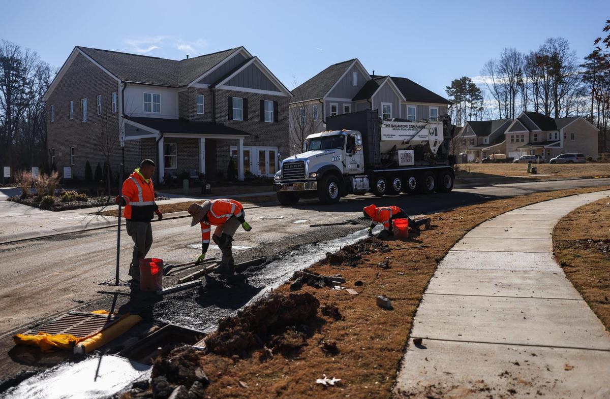 Construction at the Alton Creek neighborhood in Mint Hill, N.C., on Sunday, December 17, 2023. Many companies are building homes in the Charlotte region.