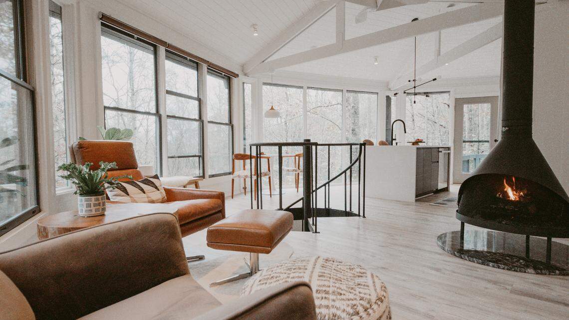 The Banner Elk location calls itself a “treehouse cabin.”