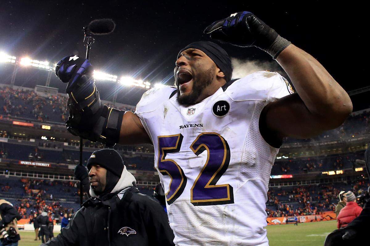 DENVER, CO - JANUARY 12: Ray Lewis #52 of the Baltimore Ravens celebrates as he walks off of the field after the Ravens won 38-35 in the second overtime against the Denver Broncos during the AFC Divisional Playoff Game at Sports Authority Field at Mile High on January 12, 2013 in Denver, Colorado. (Photo by Doug Pensinger/Getty Images)