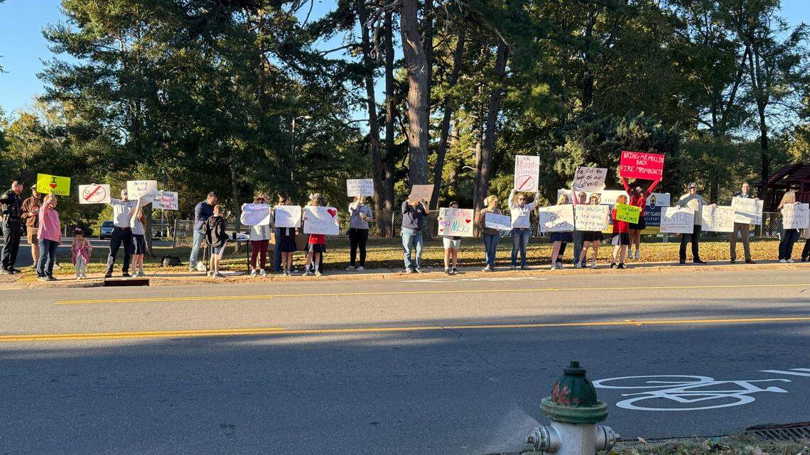 SC governor requests investigation into Rock Hill charter school board