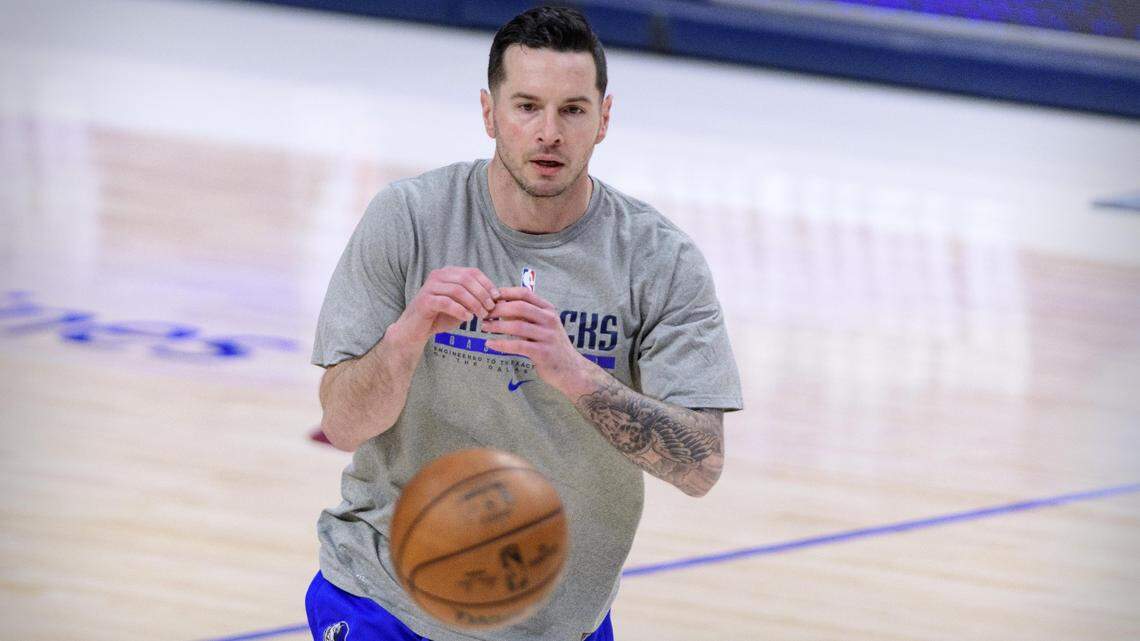 Apr 12, 2021; Dallas, Texas, USA; Dallas Mavericks guard JJ Redick (17) warms up before the game against the Philadelphia 76ers at the American Airlines Center. Mandatory Credit: Jerome Miron-USA TODAY Sports