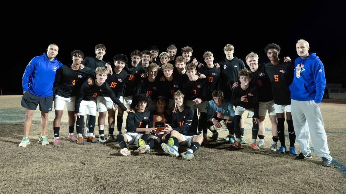 Marvin Ridge stops Chapel Hill, wins NCHSAA 7A state soccer title