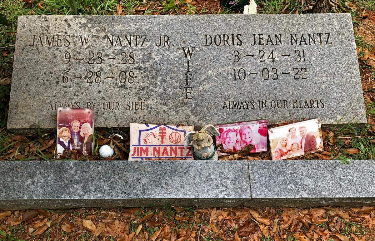 Jim Nantz Jr. and his wife Doris are buried in the Old Town Cemetery in Mount Holly, N.C. Their son, Jim Nantz III, became a sports broadcaster.