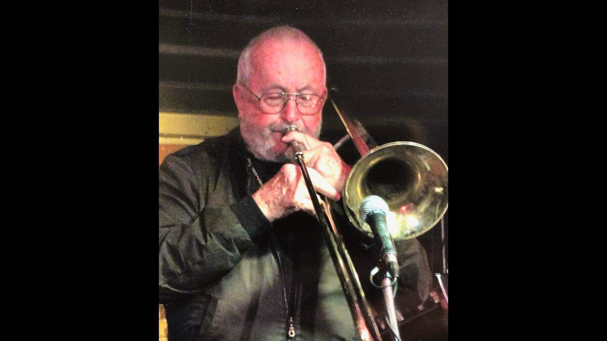 Bill Hanna, known as ‘The Godfather of Jazz in Charlotte,” toured America with the Stan Kenton, Woody Herman and Glen Miller Big Bands. Hanna died this week at age 88.