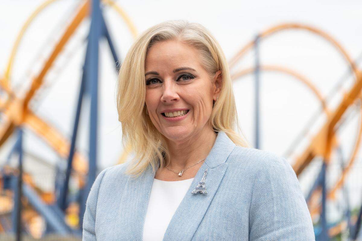 Bridgette Bywater was named park president of Carowinds on April 22 by parent company Six Flags, based in Charlotte. She brings 36 years of amusement park industry experience to the role.