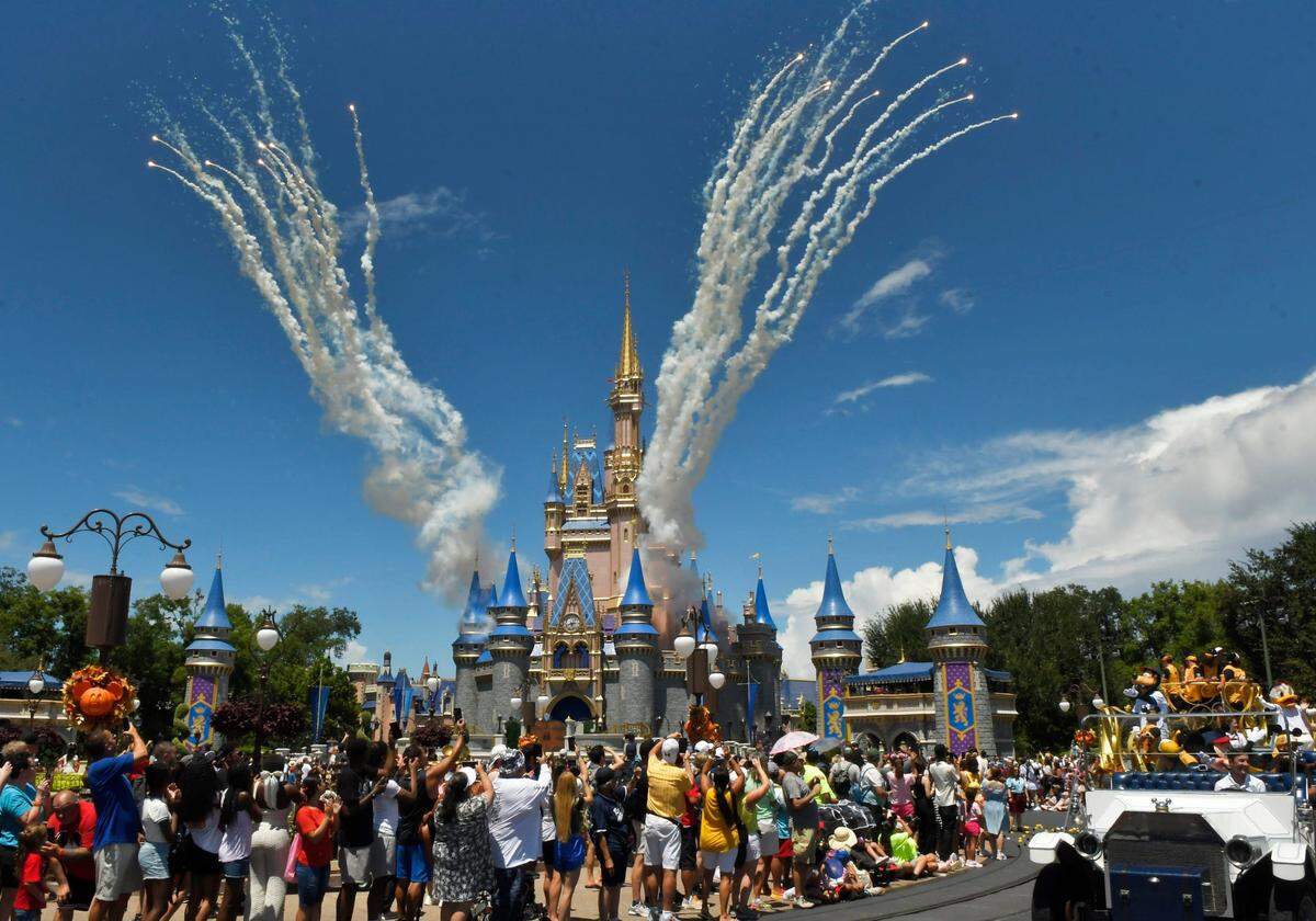 Orlando, Florida, with its wildly popular attractions like Walt Disney World, was the top domestic destination for passengers using Charlotte Douglas International Airport.