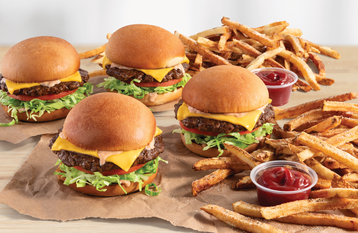 Mooyah Burgers, Fries & Shakes is opening its second North Carolina location in uptown Charlotte.