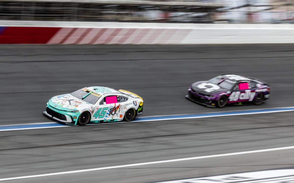 NASCAR Cup Series driver Tyler Reddick (45) comes around turn 4 during the Bank of America Roval 400 on Sunday, Oct. 5, 2025, at Charlotte Motor Speedway.