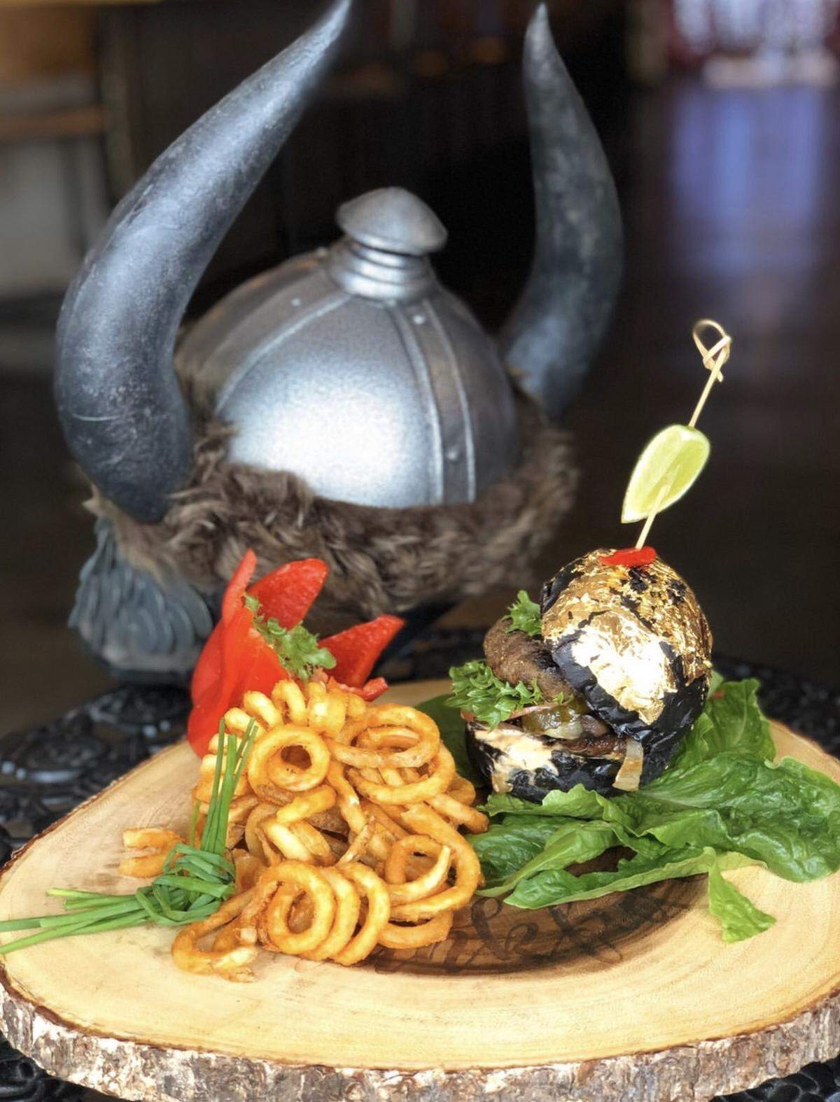 The Golden Burger at Deluxe, The Fine Art of Dining.