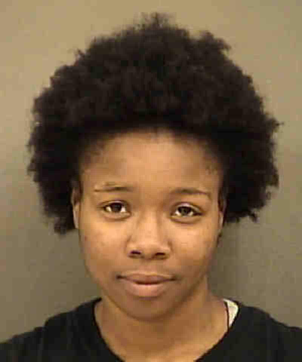 Charges of rioting and assault on a police officer have been dropped against Charlotte activist Gloria “Glo” Merriweather, with the district attorney’s office citing insufficient evidence. The case was one of the last tied to the protests that followed the September 2016 police shooting of Keith Lamont Scott.