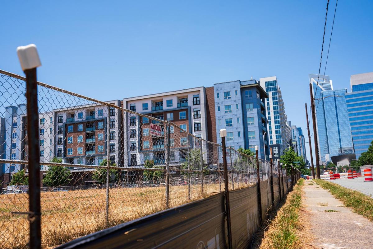 The site of the now demolished Bob Walton Plaza building at 700 E. Brooklyn Village Ave on July 2, 2024. This 17-acre site will soon be home to a future mix of residential, office, retail, cultural, and public space in Uptowns Charlotte’s second Ward.
