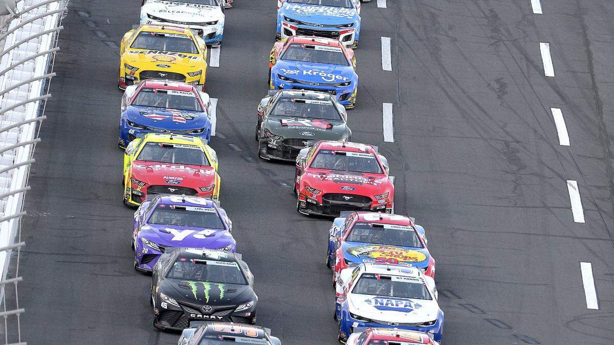 The field in the Coca-Cola 600 head out of Turn 4 to the start line at Charlotte Motor Speedway in Concord, NC on Sunday, May 29, 2022.