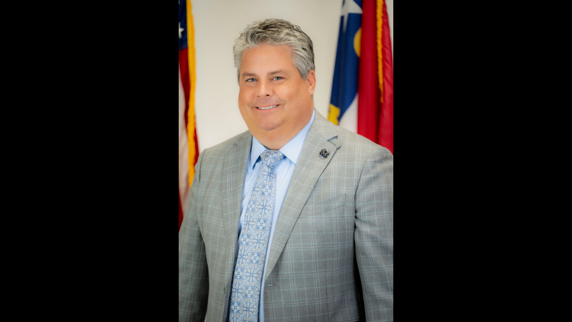 Mooresville Mayor Chris Carney