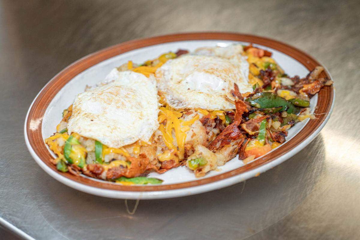 Original Smashed Pot with bacon at Kopper Kettle.