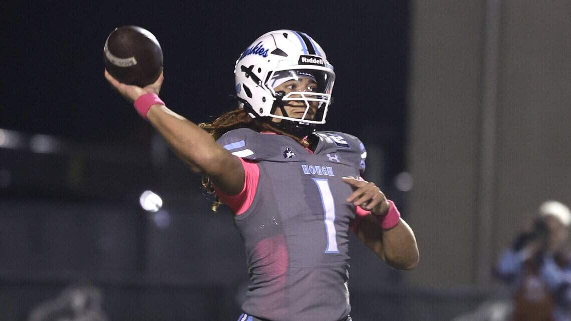 No. 1 Hough routs Myers Park in conference championship showdown