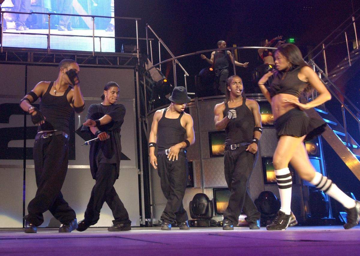 B2K performs at a North Carolina show in 2003.