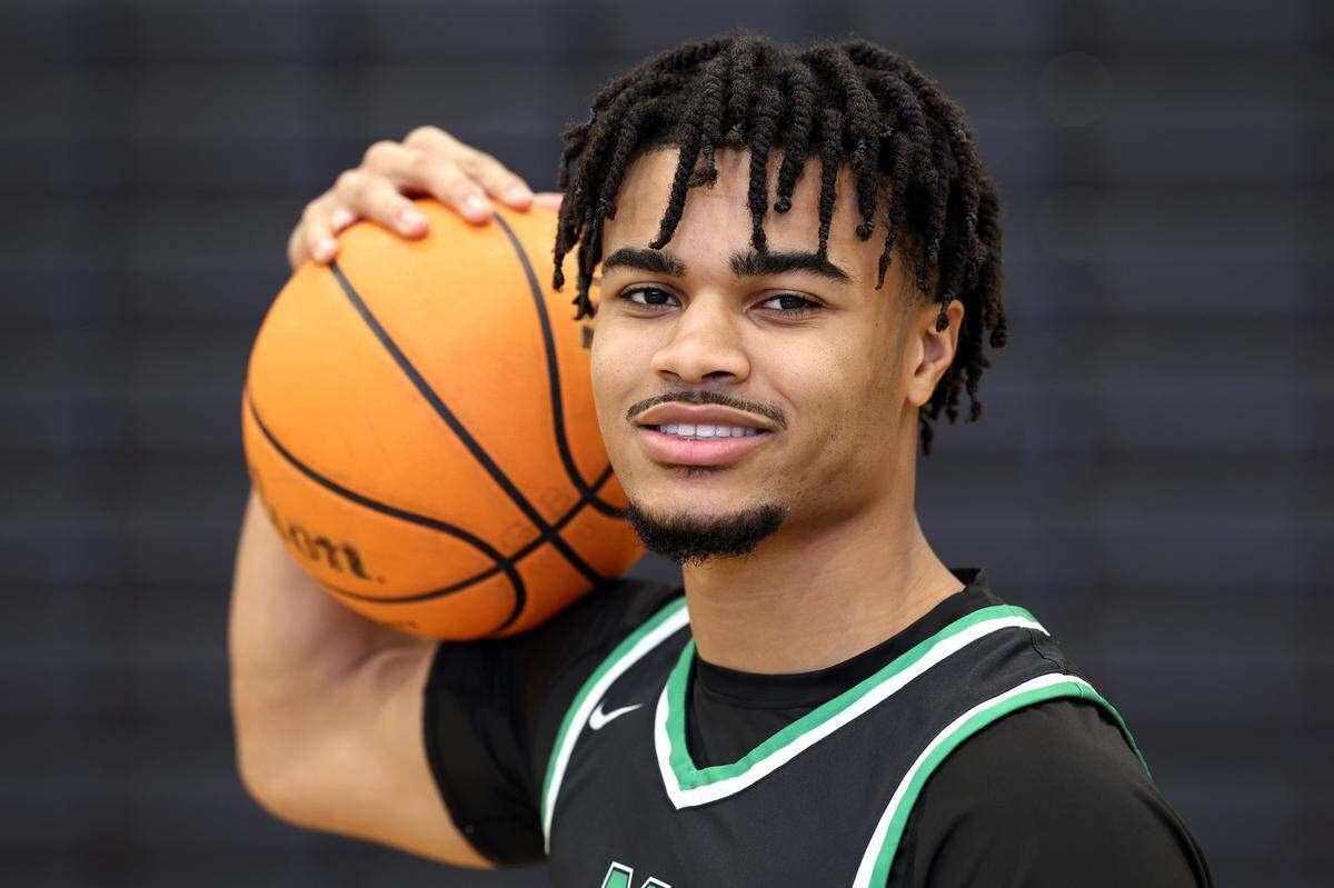 AJ Jamison is the son of former UNC great and NBA star Antawn Jamison on Wednesday, January 15, 2025. AJ and his Myers Park High teammates are trying to win the league title.