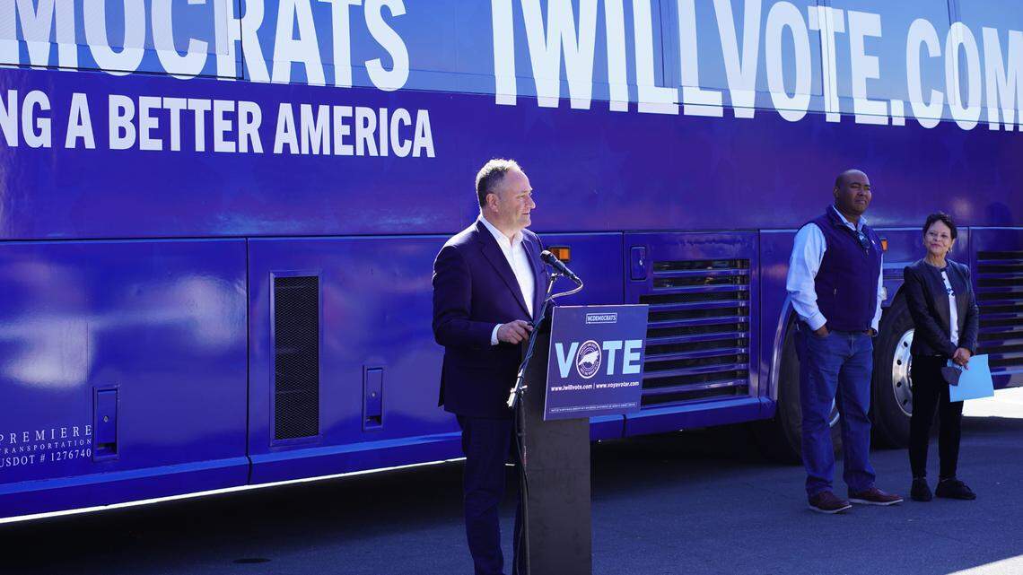 ‘Democracy on the line’ in 2022 elections, Democrats tell Charlotte crowd