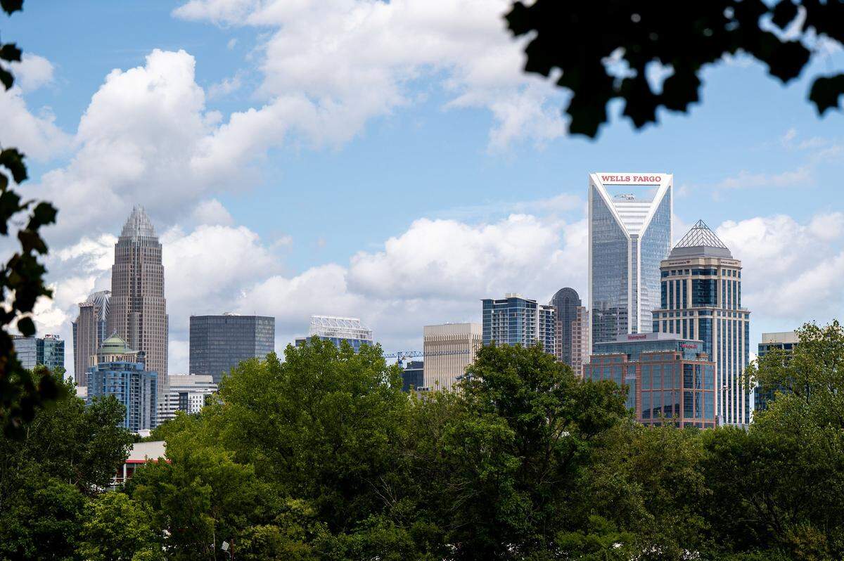 The city of Charlotte, NC skyline.