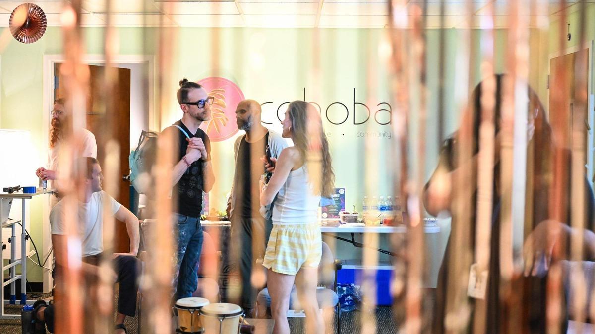 Attendees mingle after Cohoba ’s psychedelic society monthly meeting on Wednesday, August 30, 2023 at the VAPA Center.