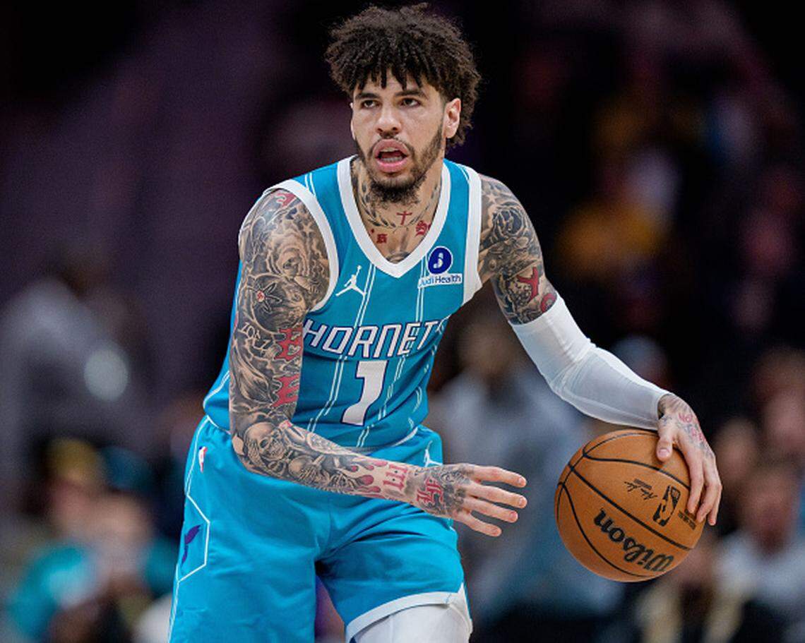  LaMelo Ball #1 of the Charlotte Hornets brings the ball up court in the first half against the Cleveland Cavaliers during their game at Spectrum Center on January 21, 2026.