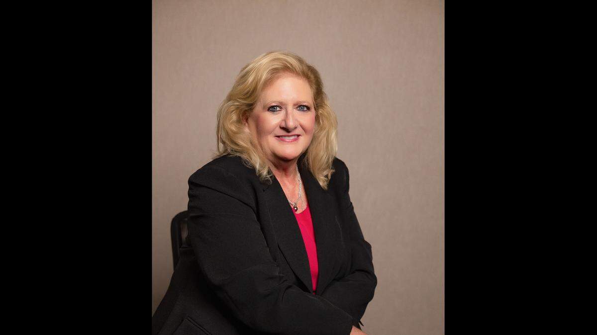 Alysa Kassay, a Democrat, is running for US House District 6.
