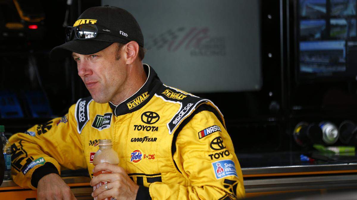 Matt Kenseth, who retired from the NASCAR Cup Series in November because he couldn't find a suitable ride for 2018, will return to Roush Fenway Racing and the Cup Series at Kansas.